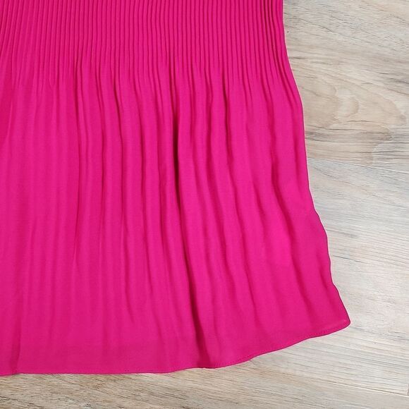 🔹️Anthropologie Adrianna Papell Fuchsia Pleated Short Flutter Sleeve Top Medium - Picture 10 of 12